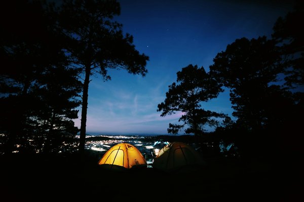 Évasions familiales en bord de mer : découvrez les campings avec vues inoubliables